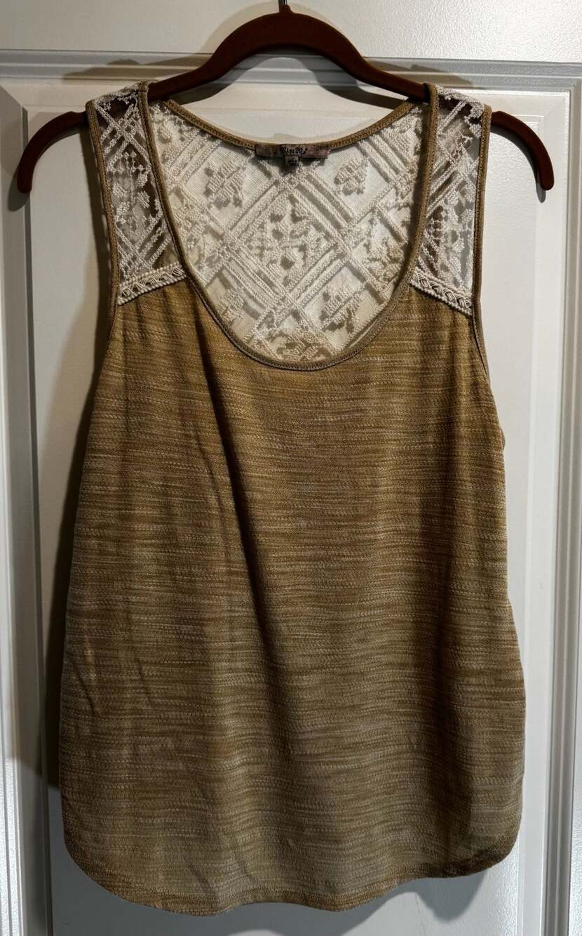 Miss Me Gold Marled Tank Top with White Lace Back Detail Size L MDT1238T